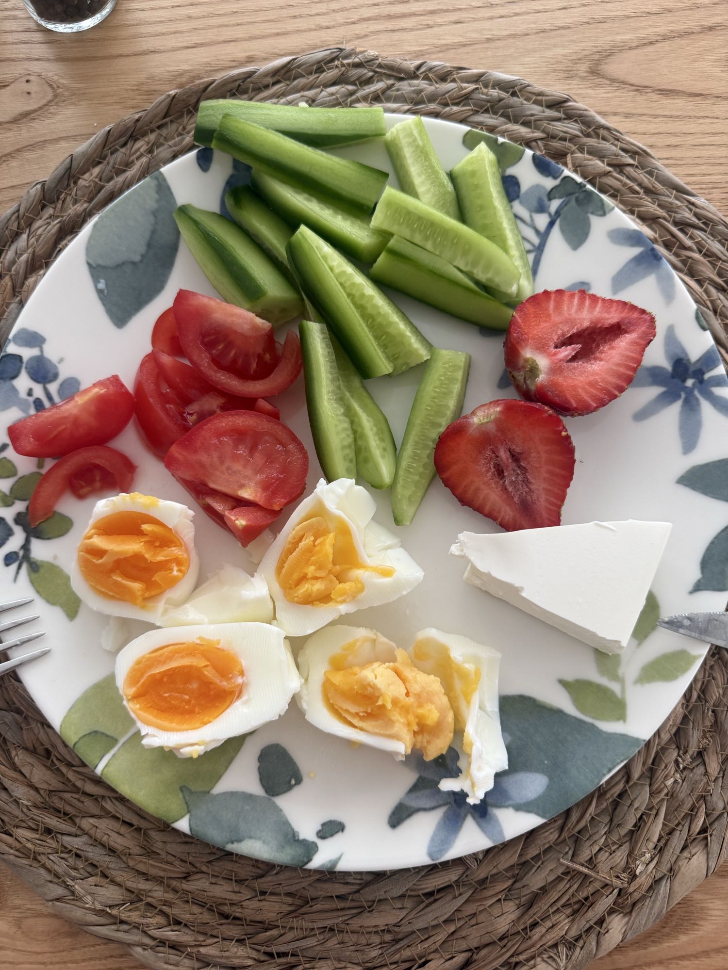 Yumurtalı hafif tabak
