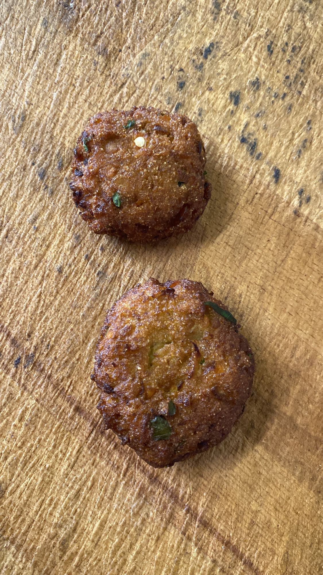 Frittierte Gemüsebällchen