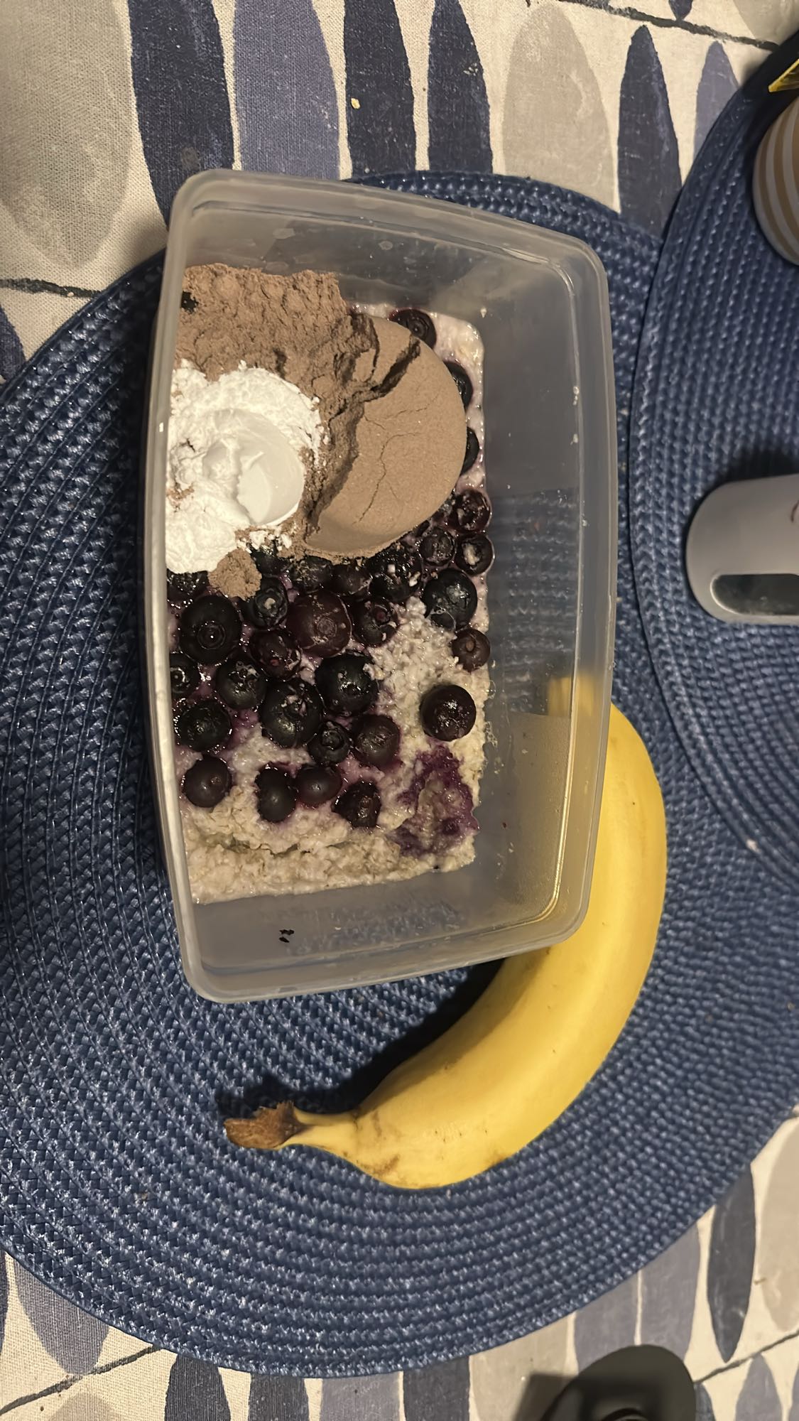 Havregröt med blåbär