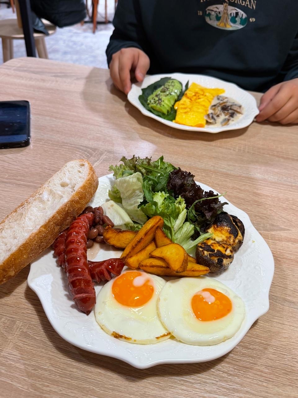 Завтрак с яйцами