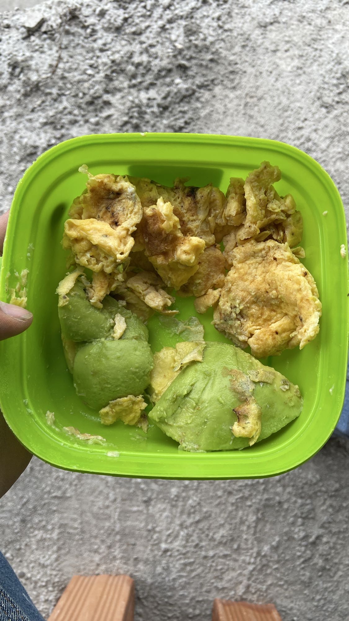 huevo con aguacate