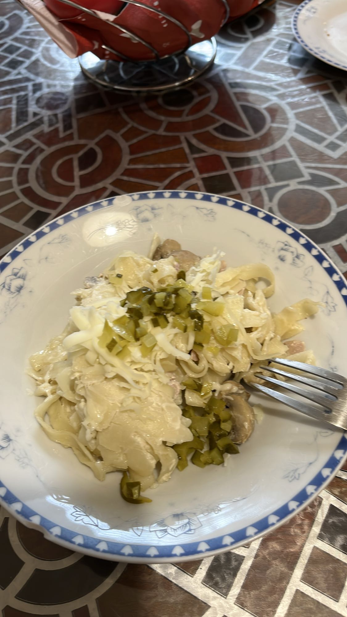 Паста с пиле и гъби