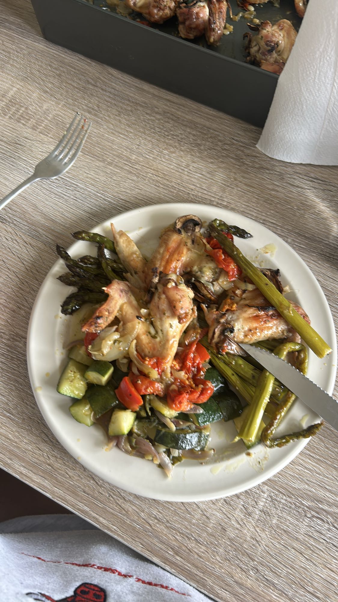 Poulet et légumes rôtis