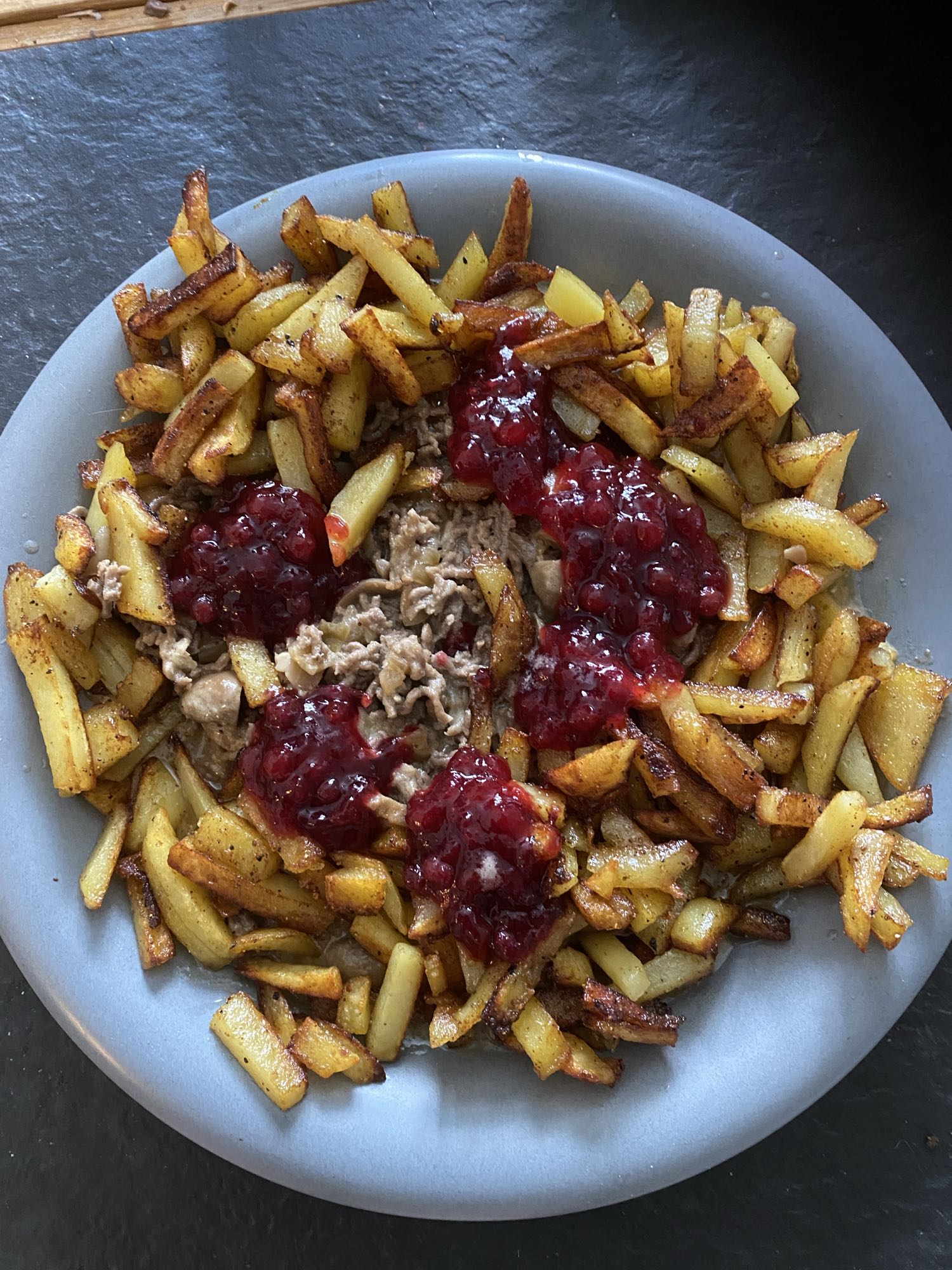 Stekt potatis med kött