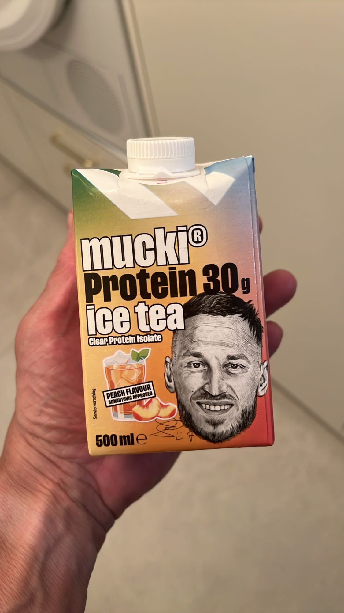 proteinowa ice tea brzoskwinia