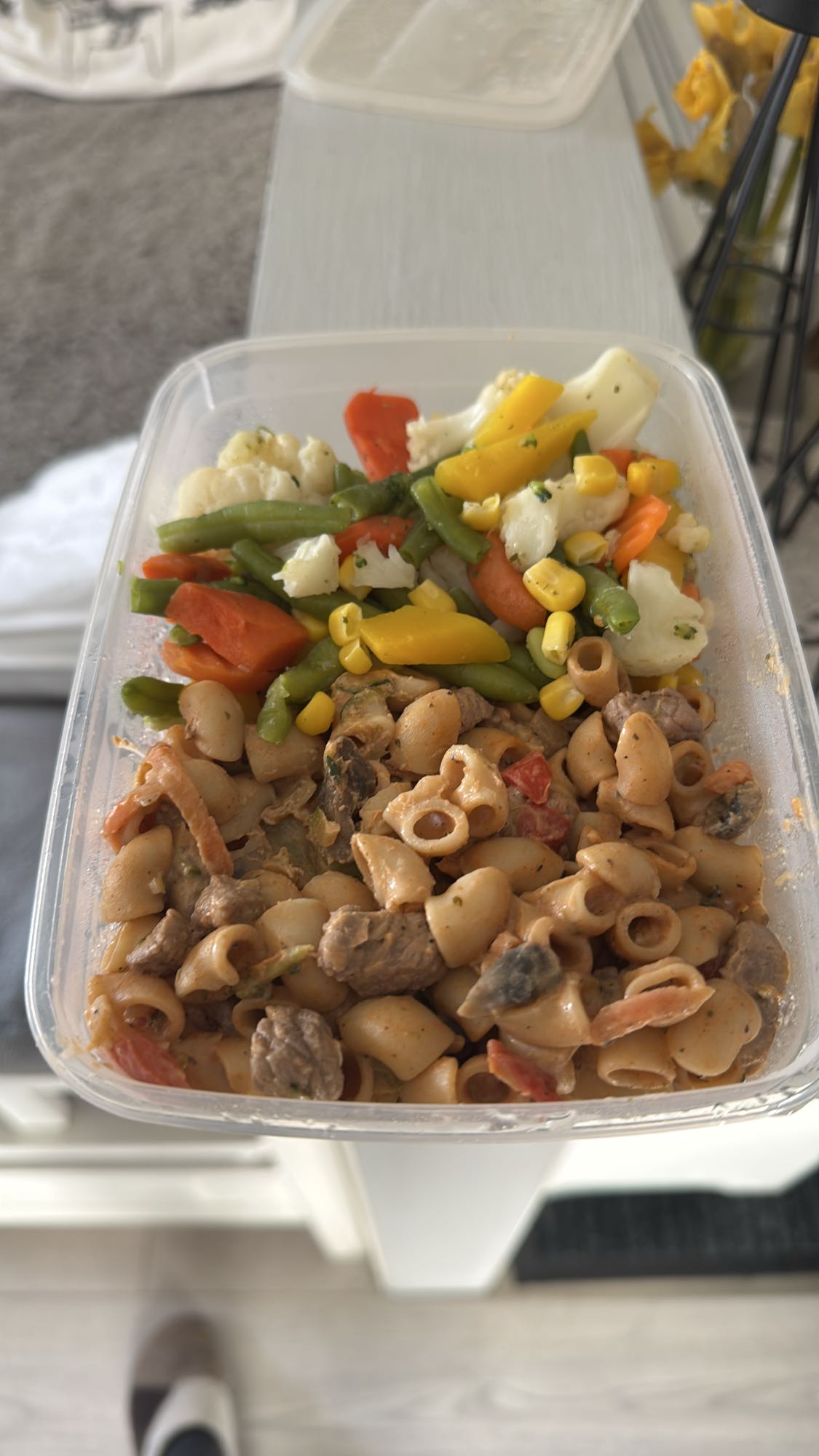 Pastalåda med grönsaker och älgkött