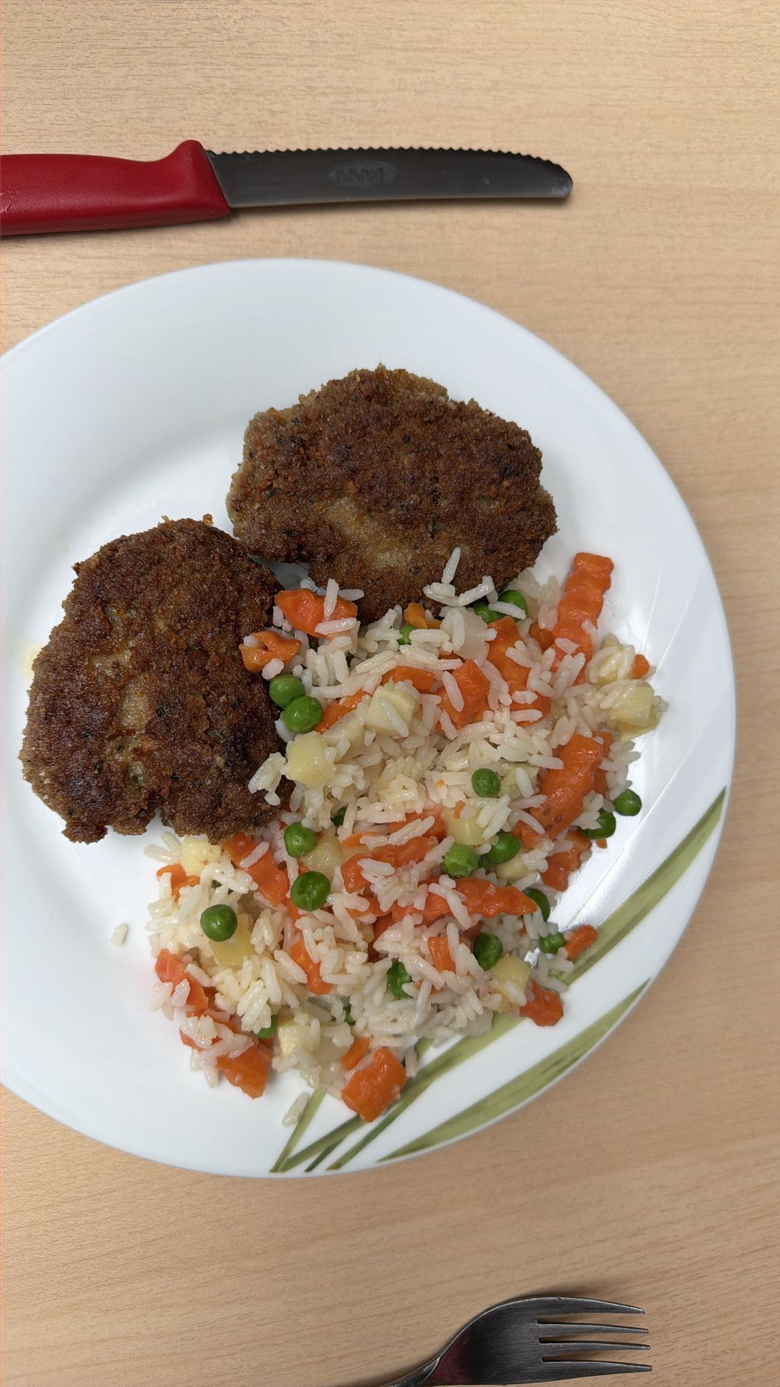 Frikadellen mit Gemüsereis