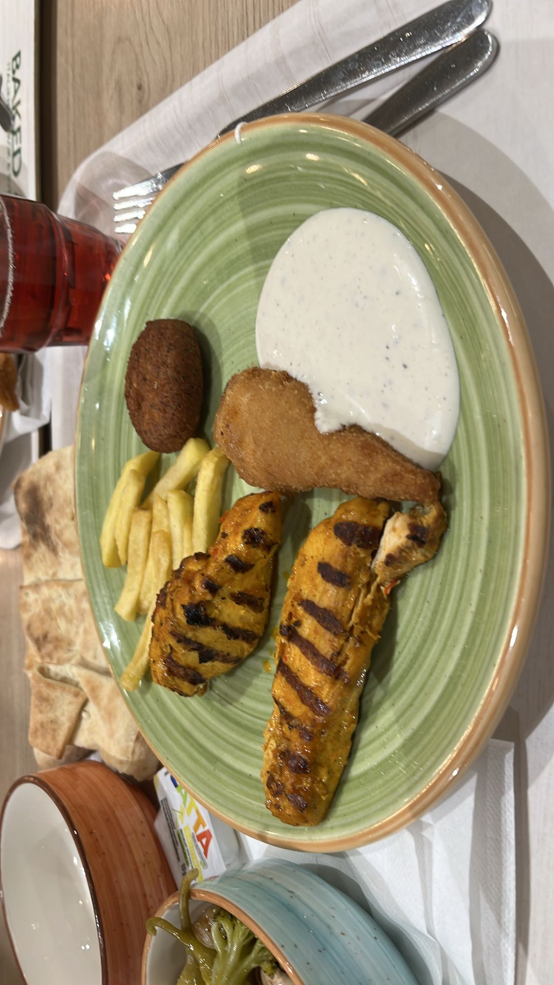 Grillad kycklingtallrik