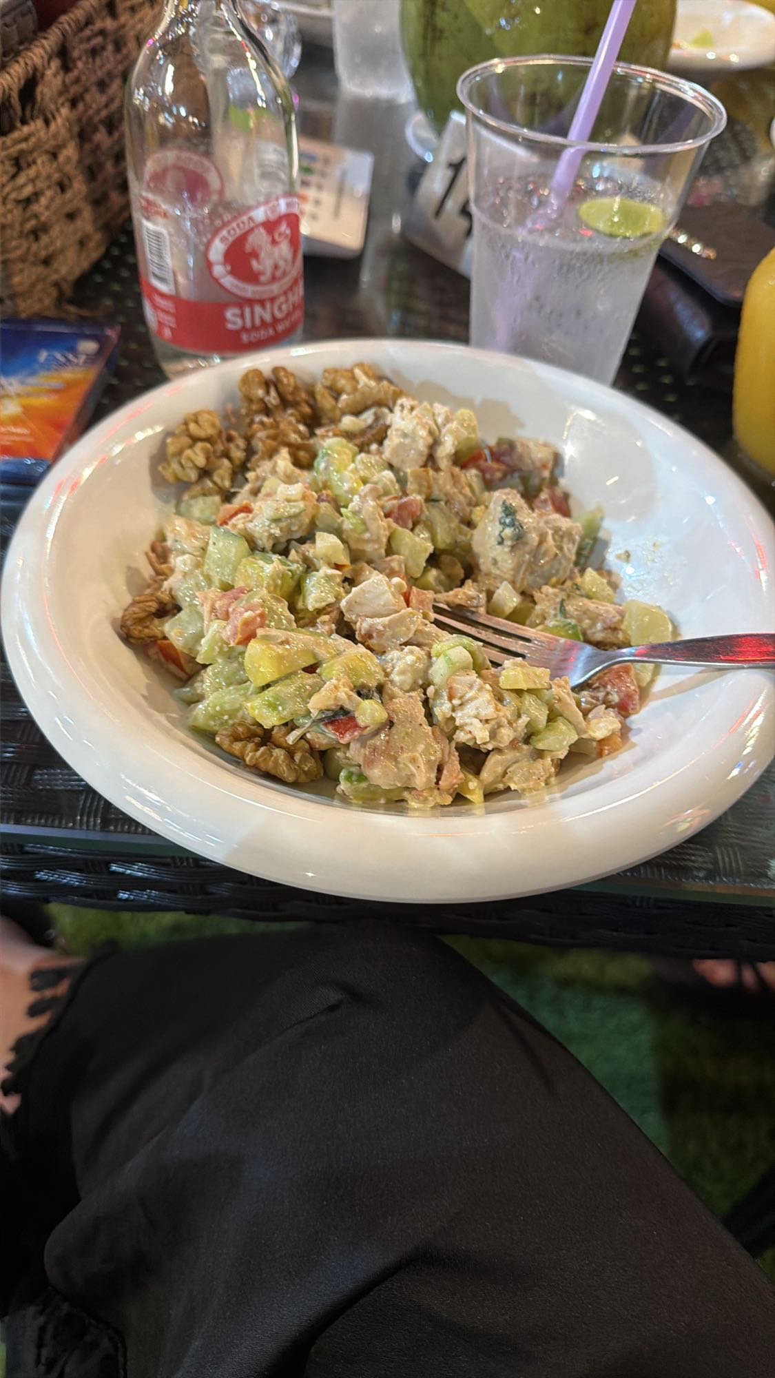 салат с курицей