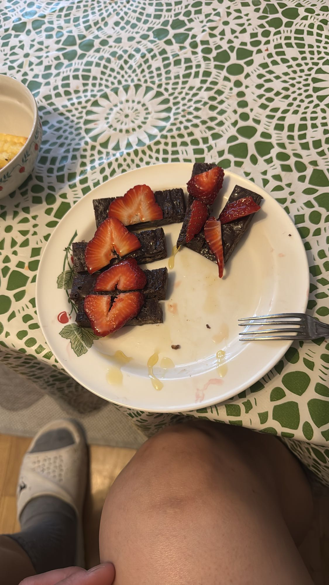 Chokladkaka med jordgubbar