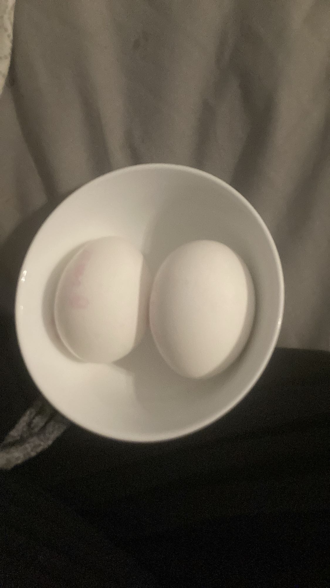 Två kokta ägg