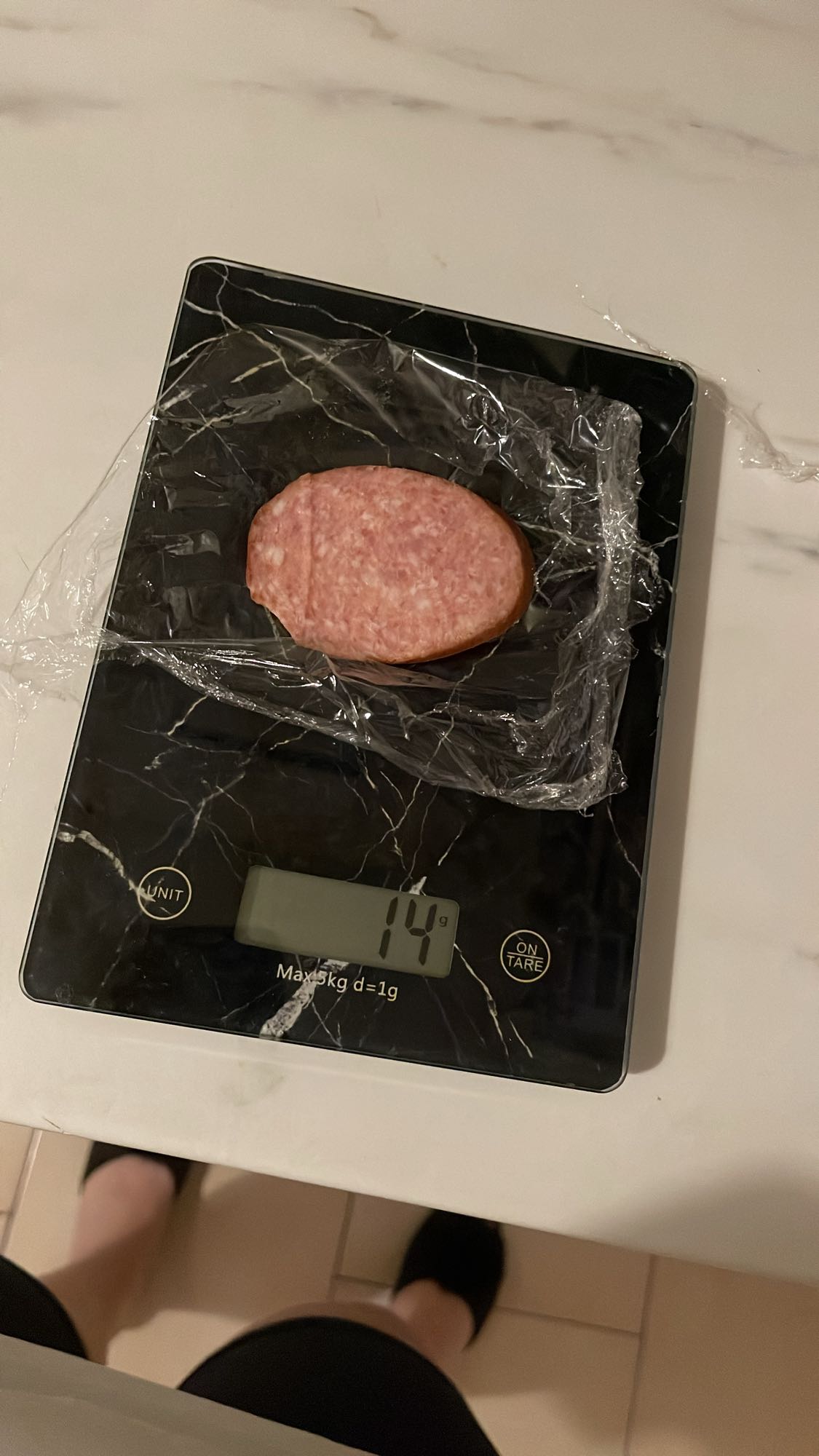 ломтик колбасы