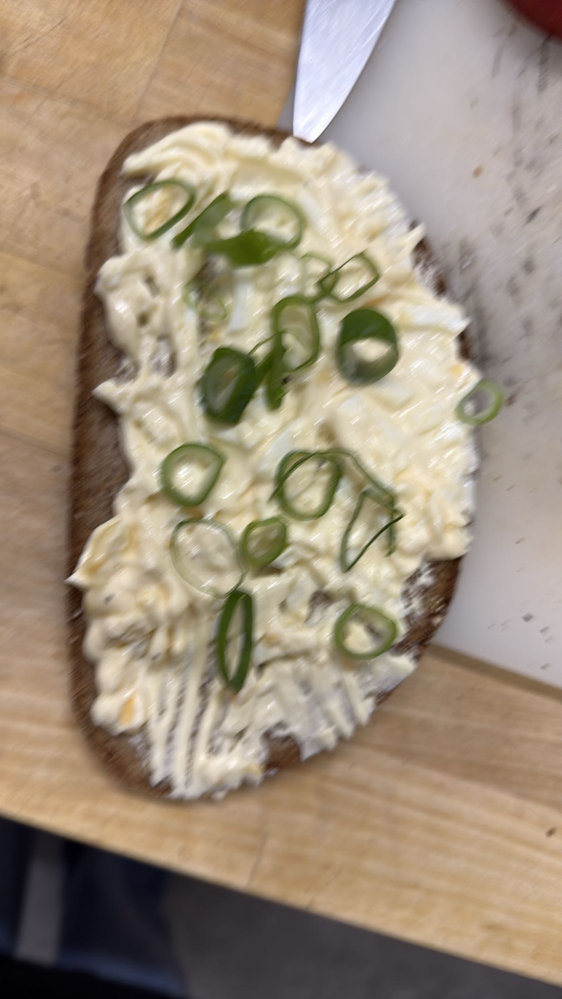 Brood met eiersalade