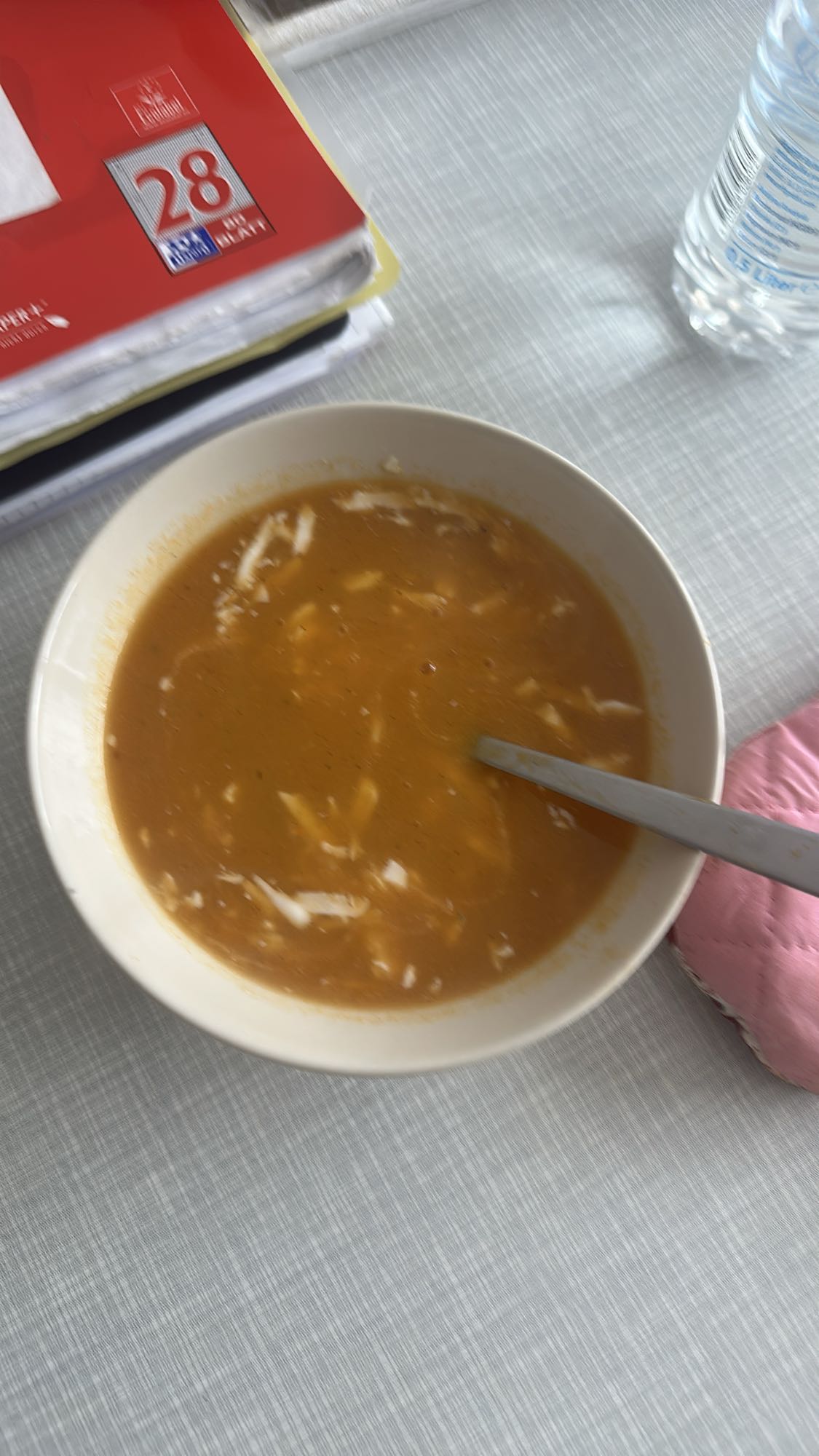 Domatesli şehriye çorbası