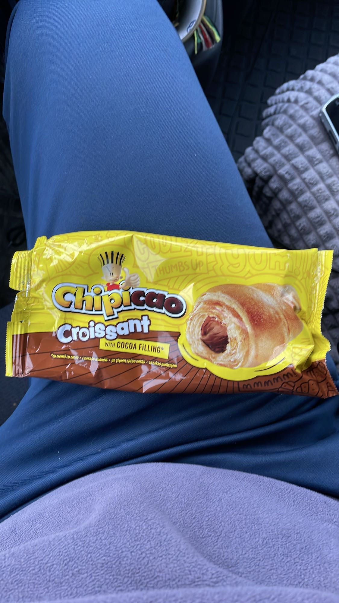 Croissant cu cacao