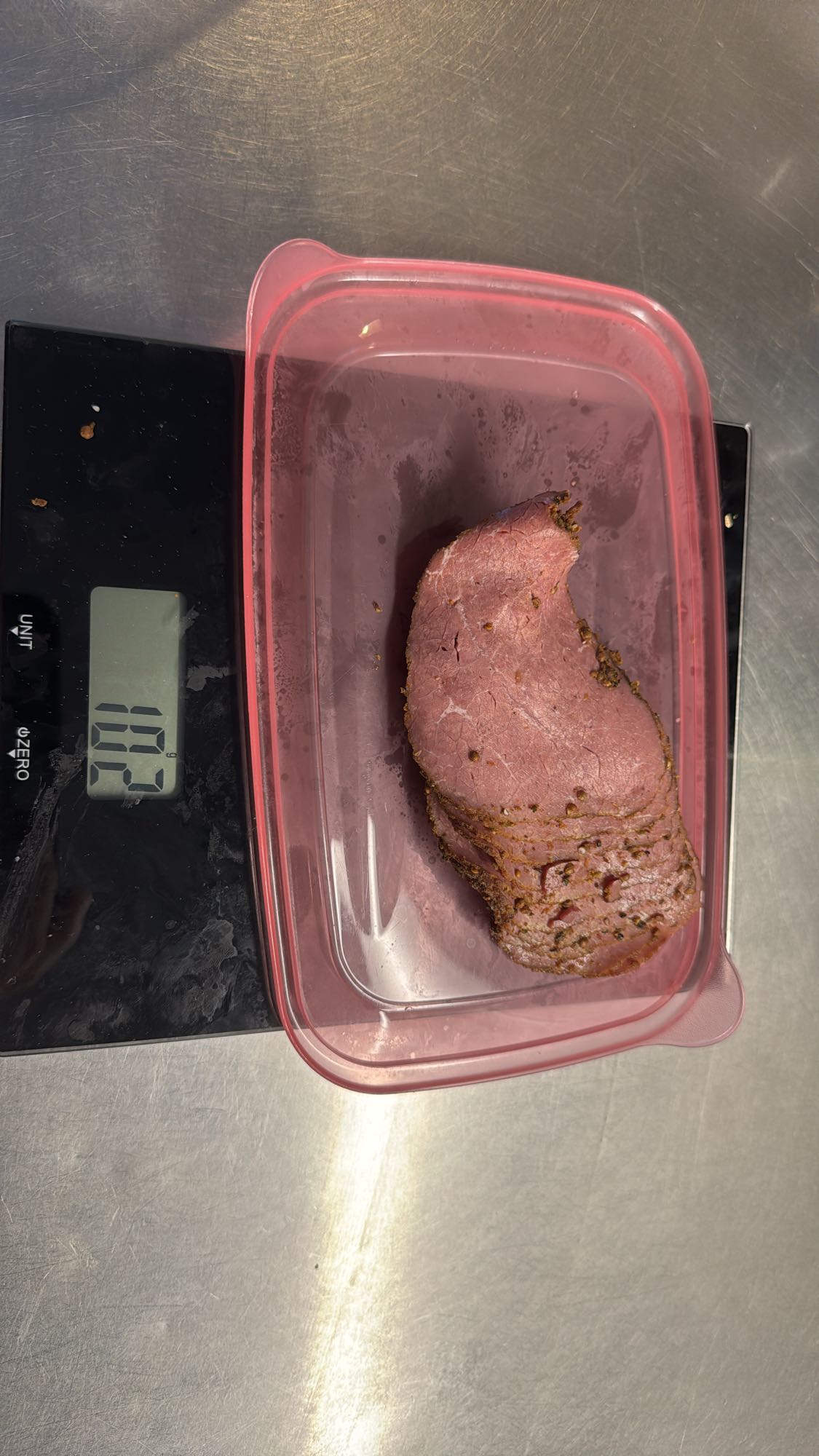 Skivat pastramikött