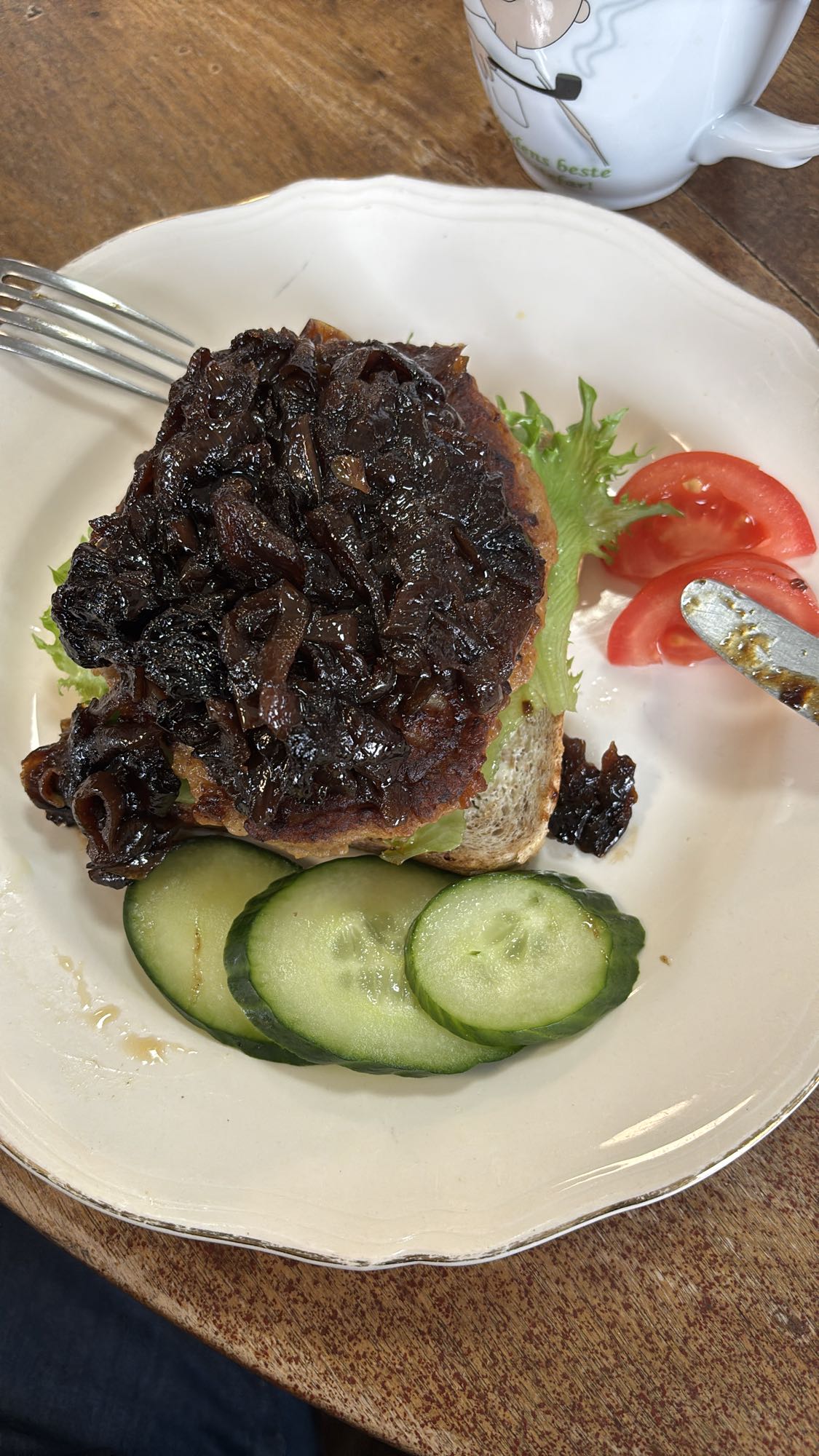 Smørbrød med løk