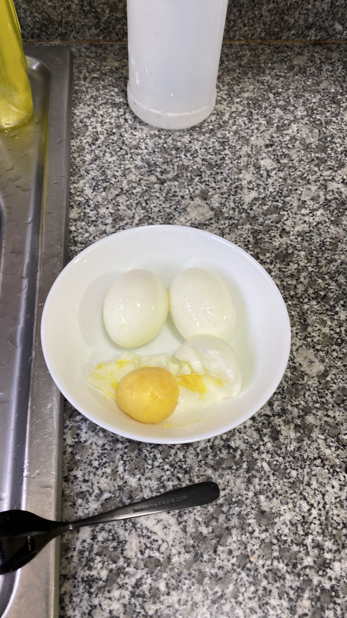 huevos cocidos