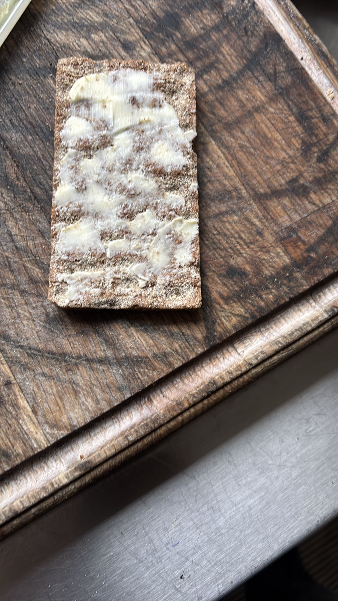 Knäckebröd med smör