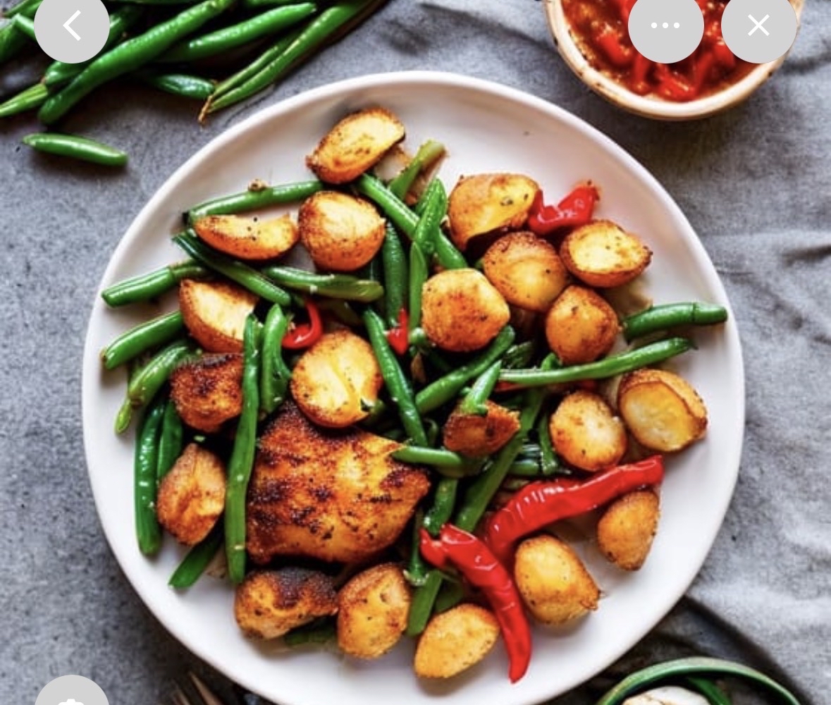 Kip met bonen en aardappel