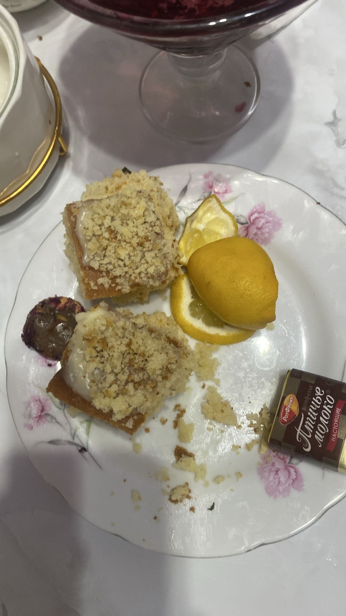 Пирожные с лимоном