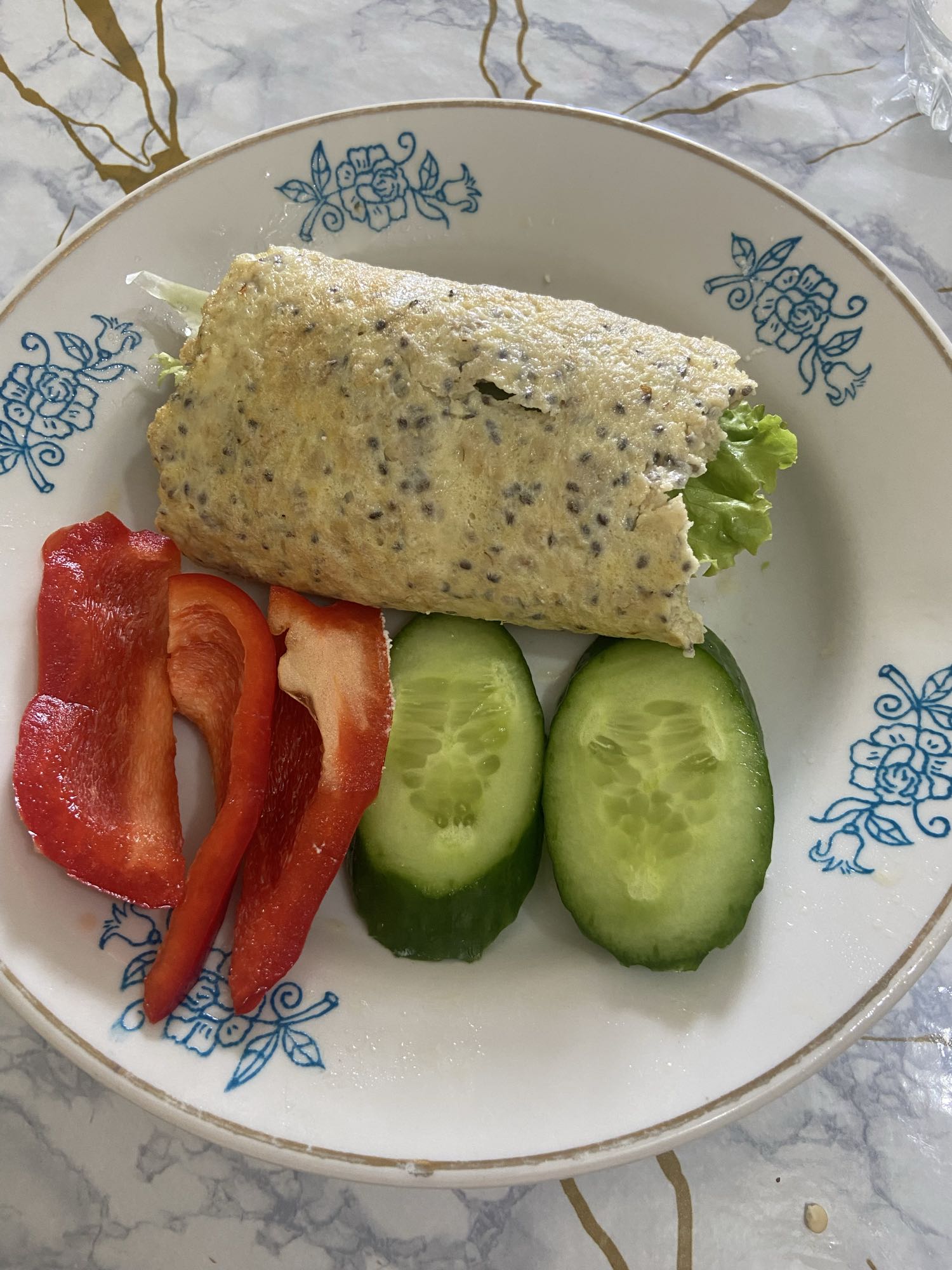 Tohumlu omlet tabağı