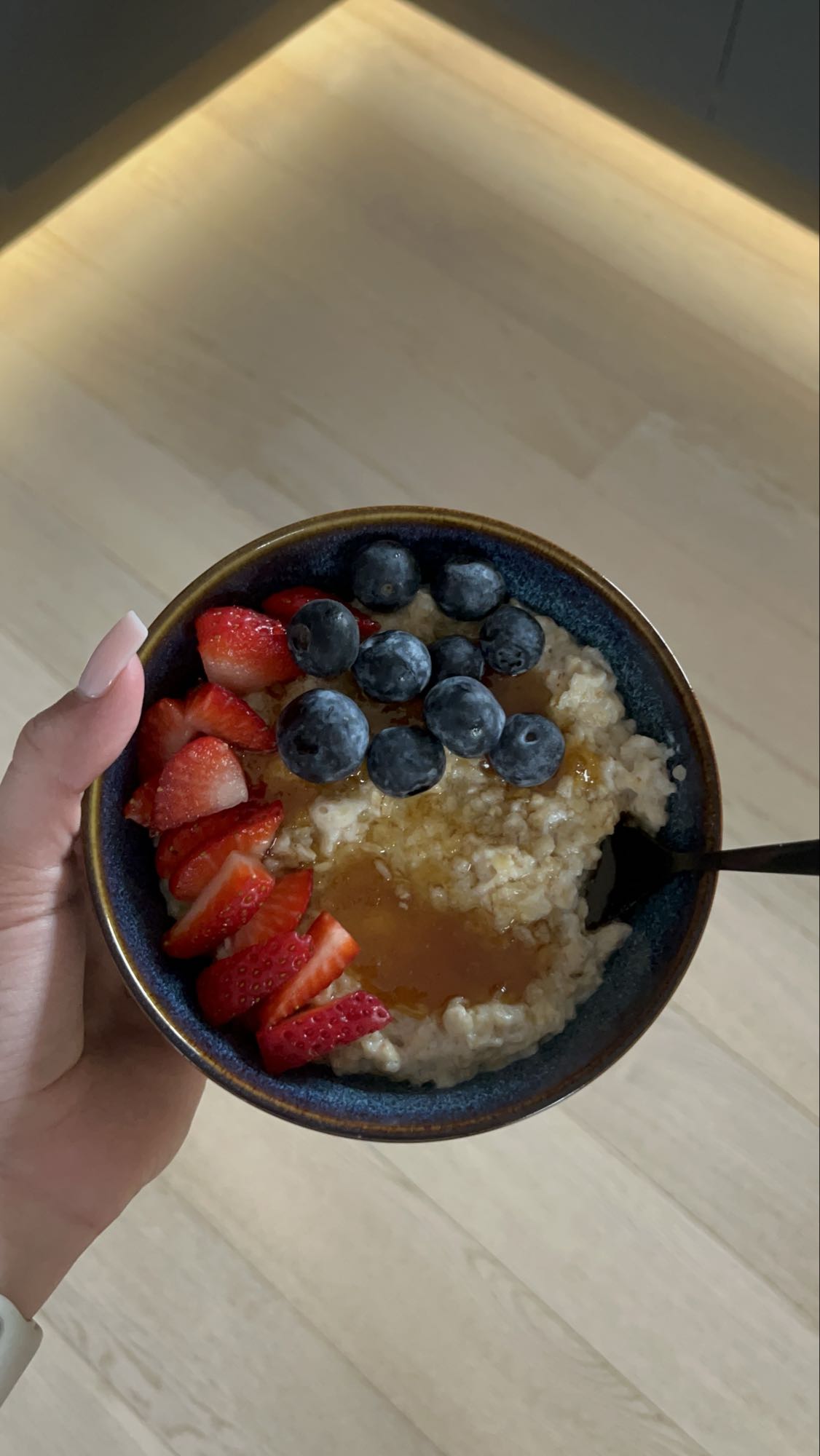 Berry Honey Oatmeal