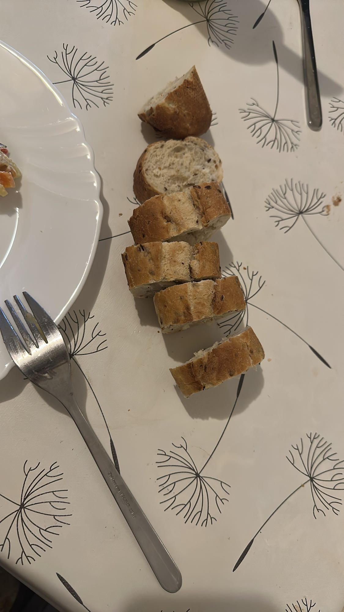 Seeded Bread Pieces