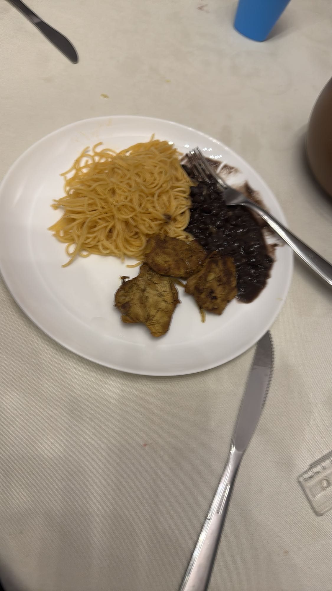 Macarrão com feijão