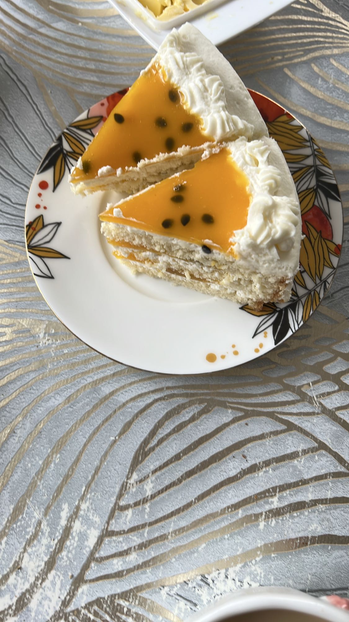 Торт с маракуйей