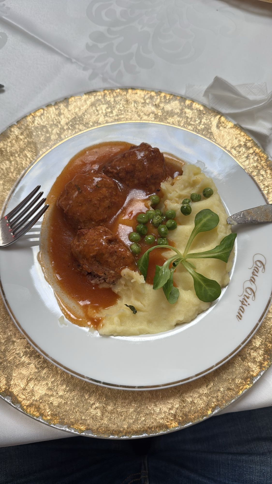 Meatballs with Mash