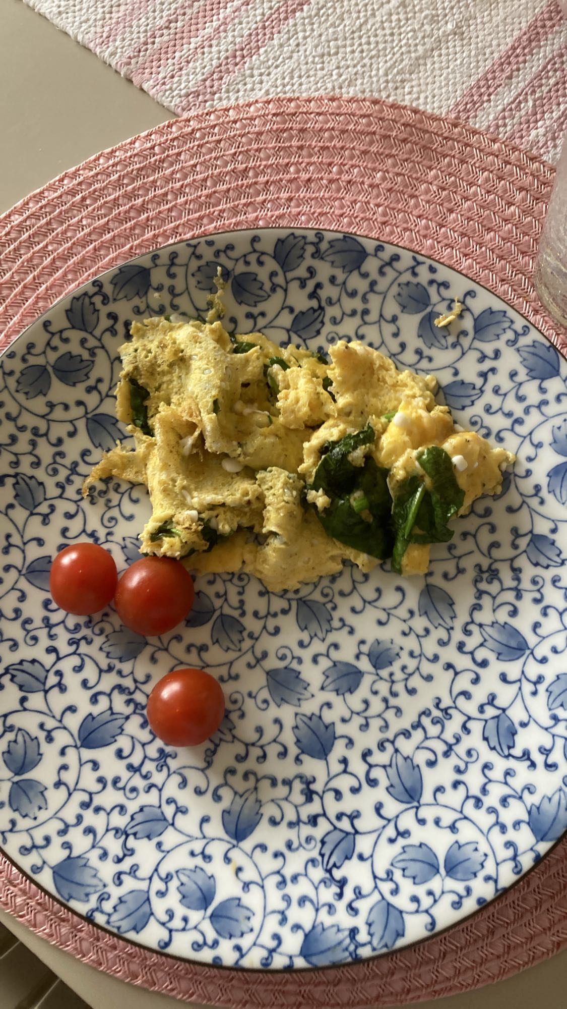 Äggröra med spenat