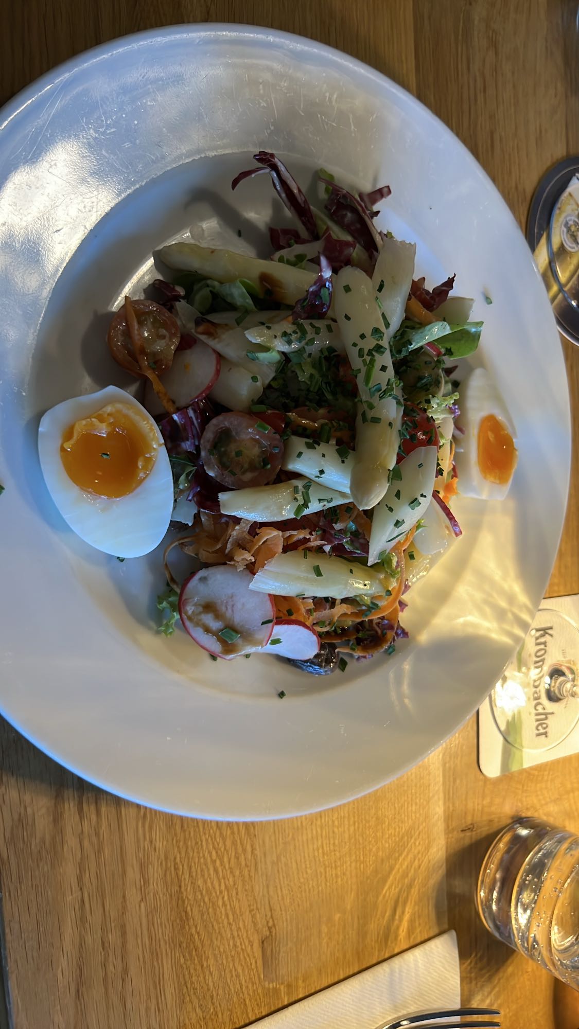 Spargelsalat mit Lachs