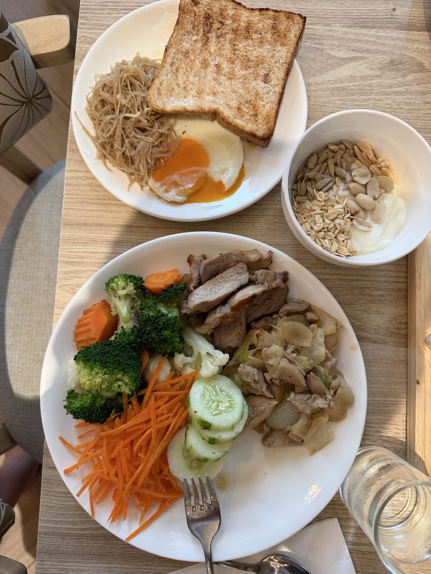 Pasto misto con yogurt