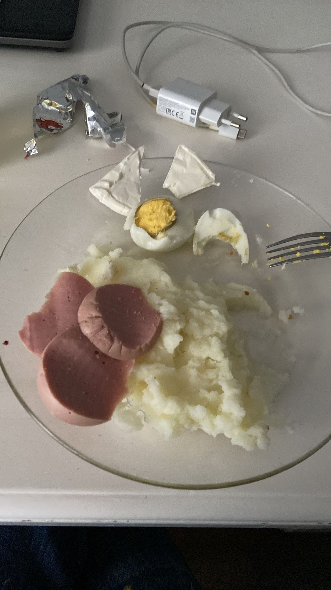 Purée saucisse œuf brie