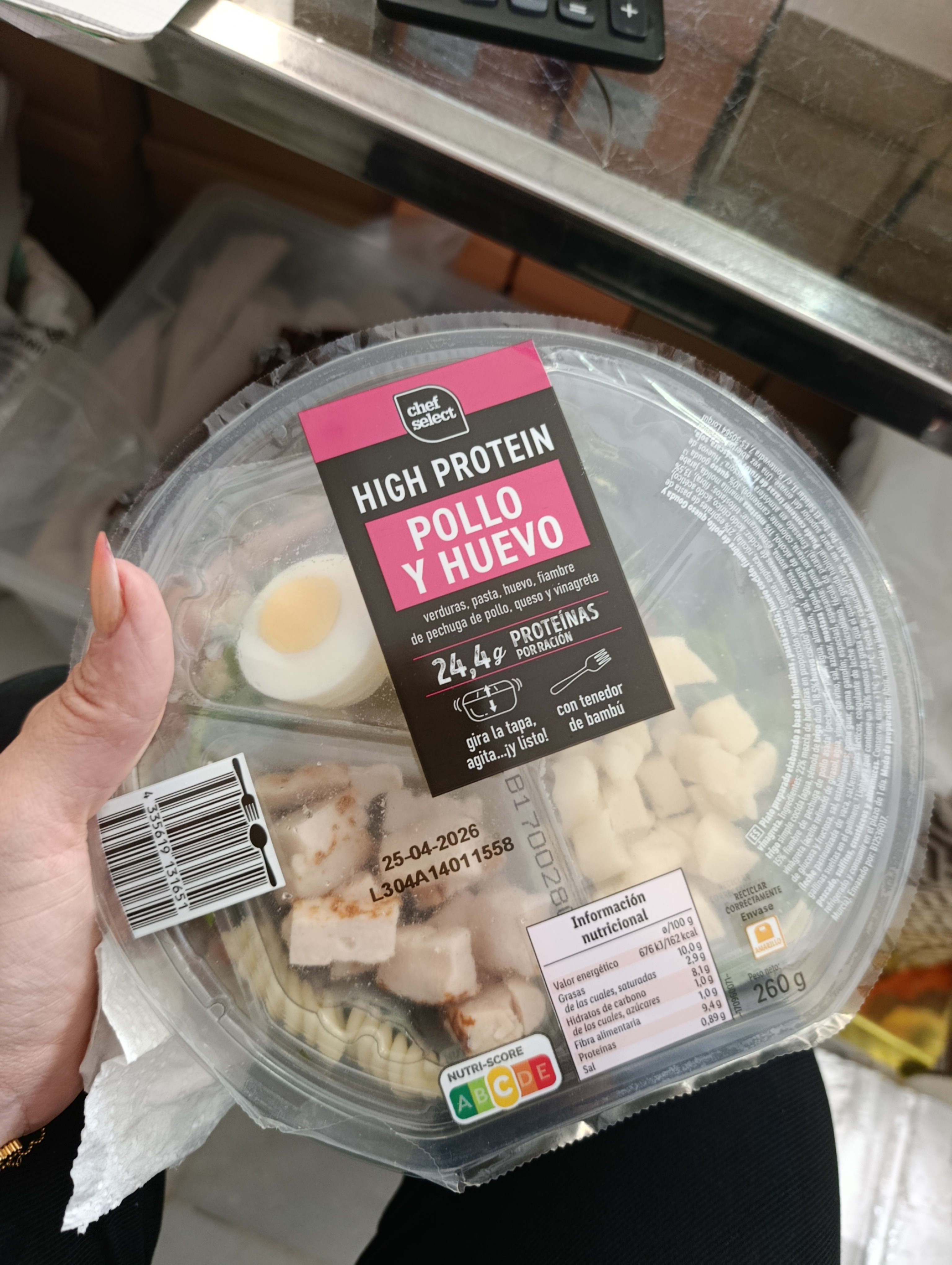 ensalada de pollo y huevo