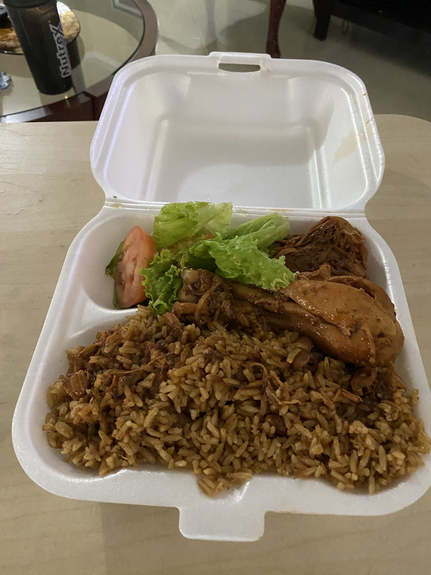 Arroz con pollo guisado