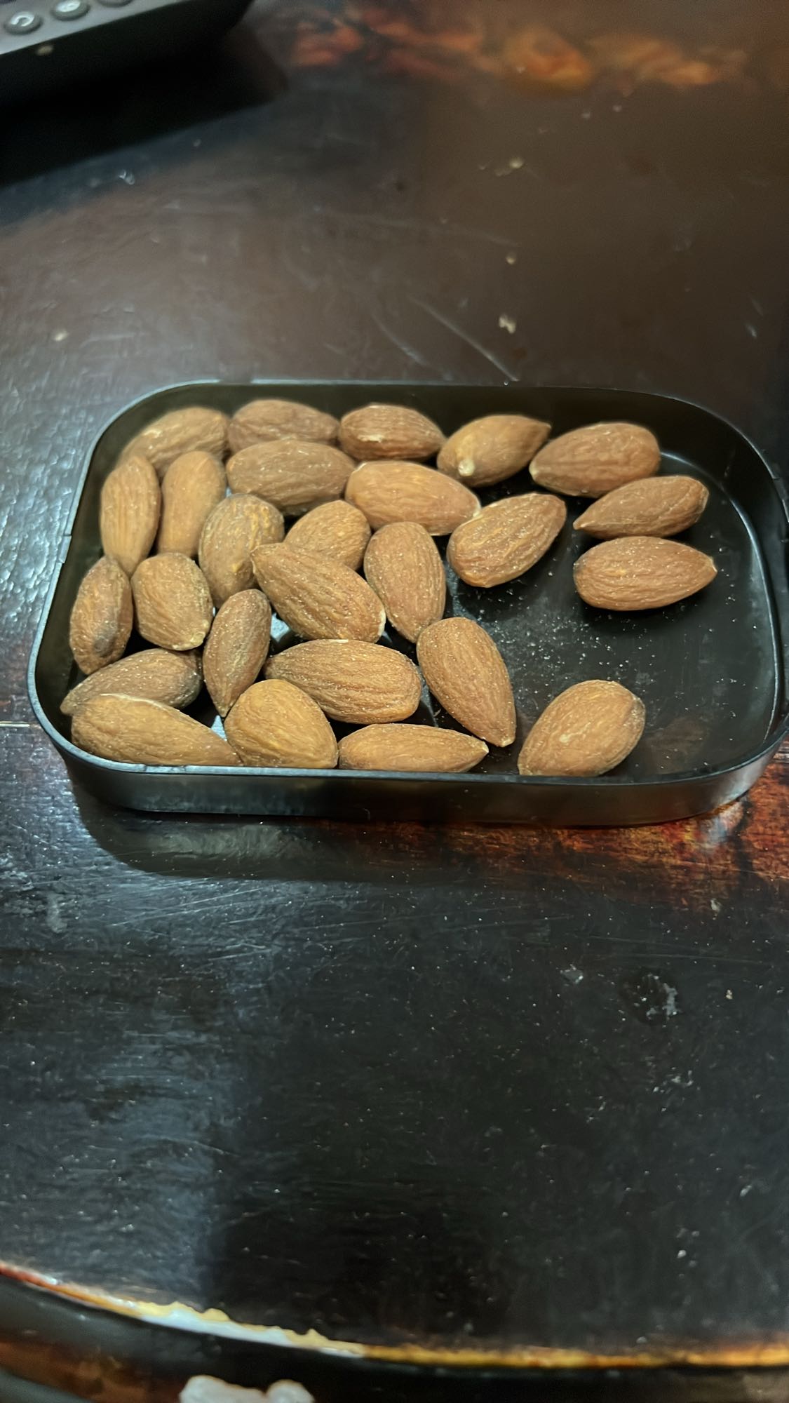 Raw Almonds