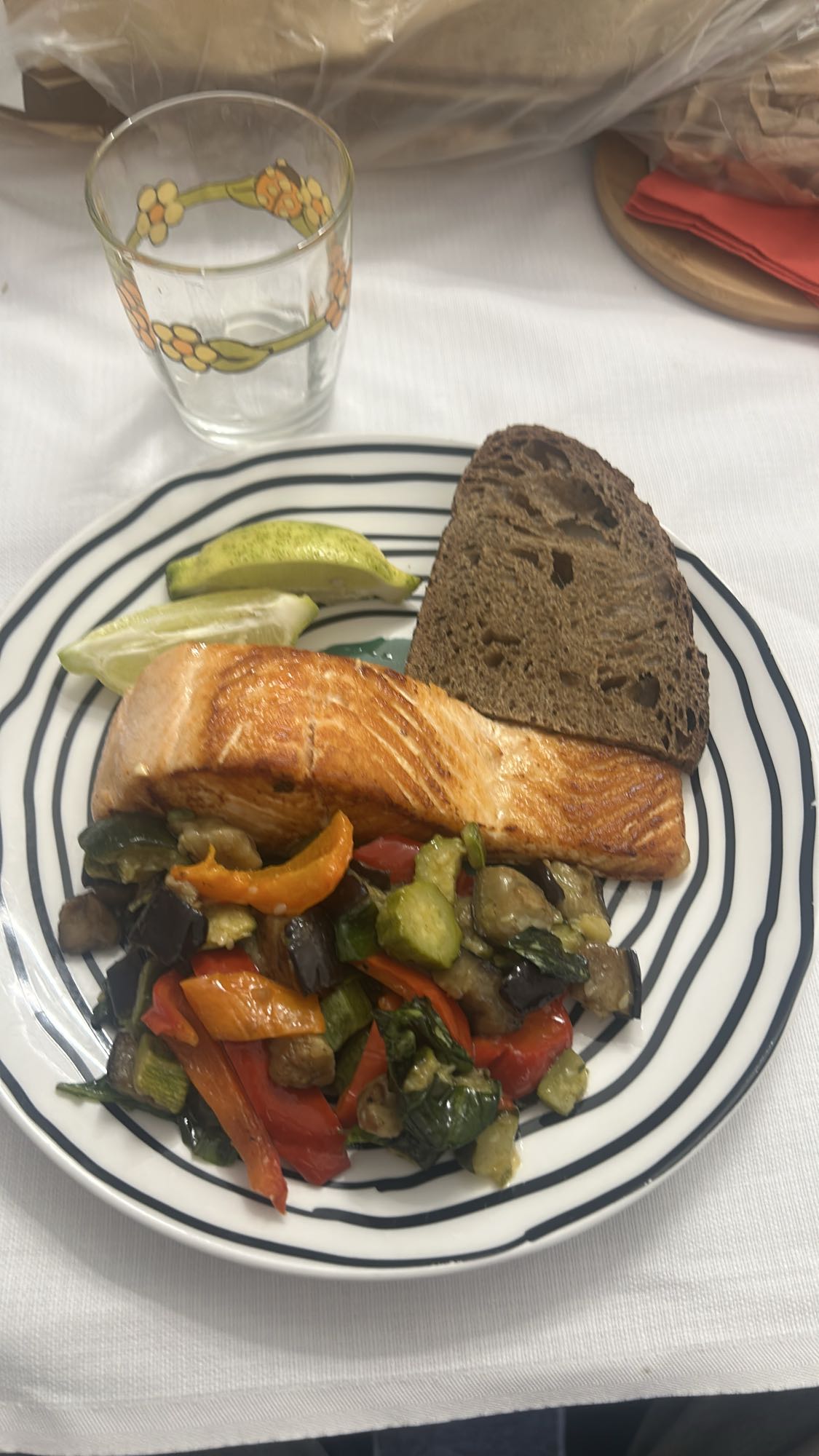 Salmone con verdure