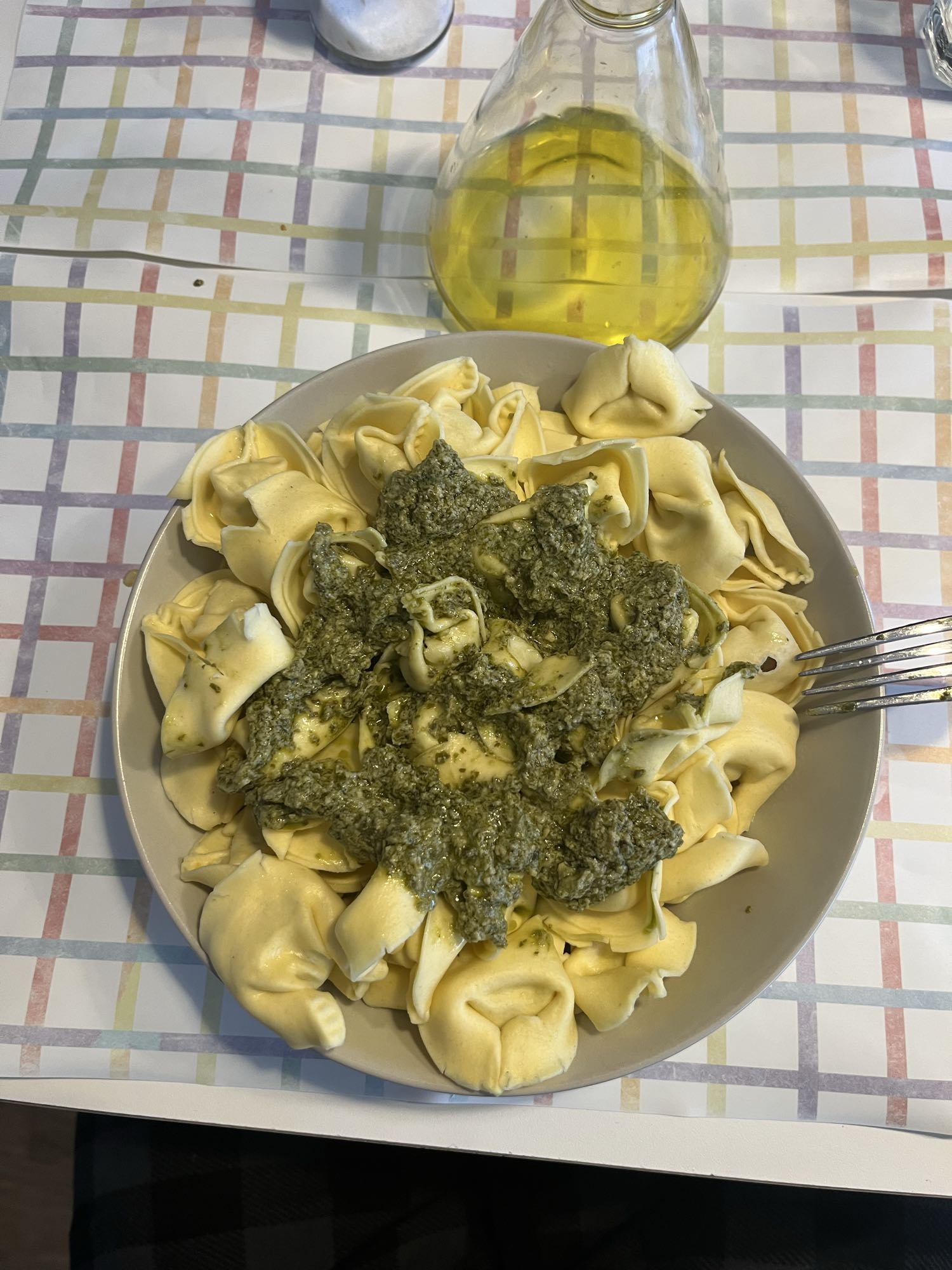 tortellini con pesto