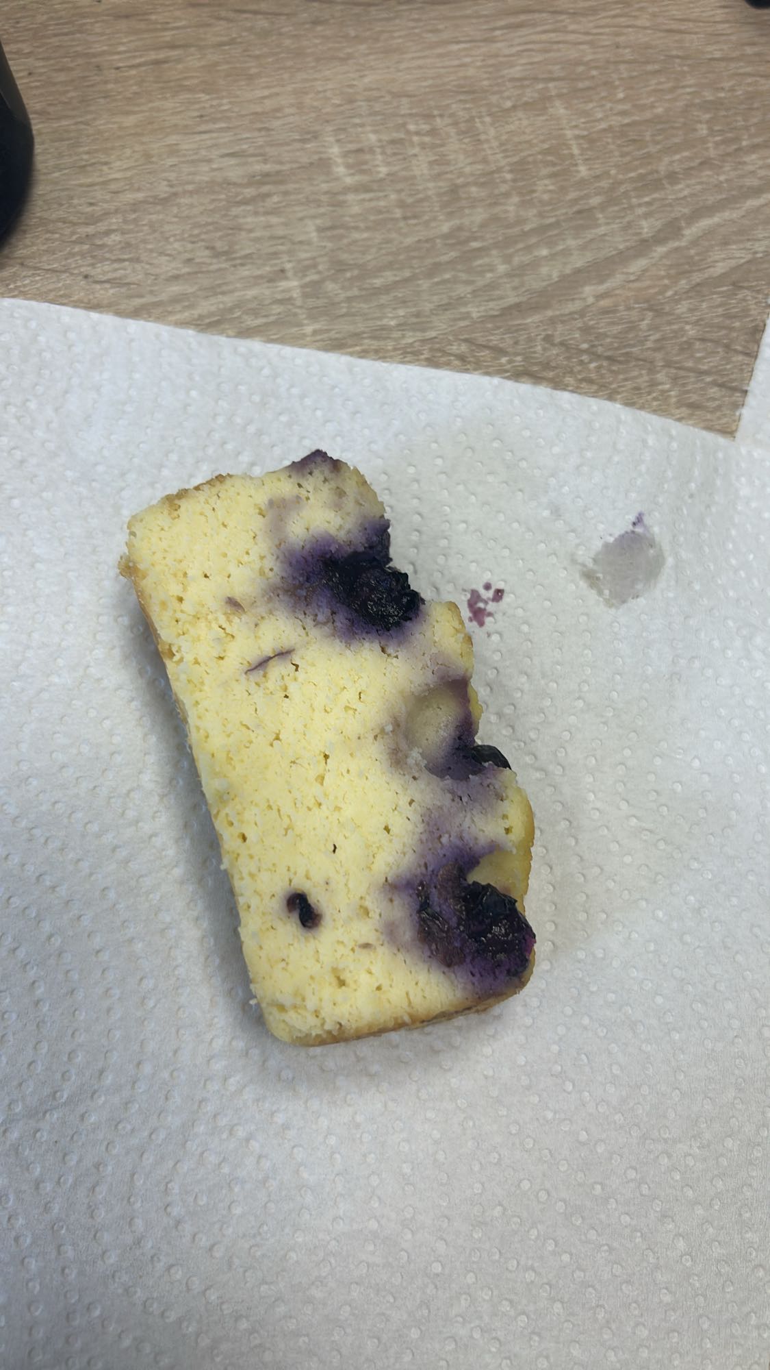 Felie de cheesecake cu afine