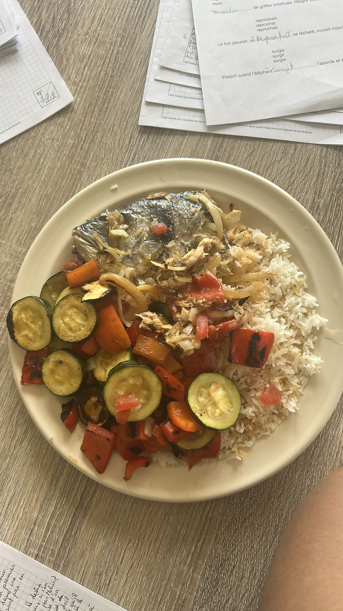 Riz poisson et légumes