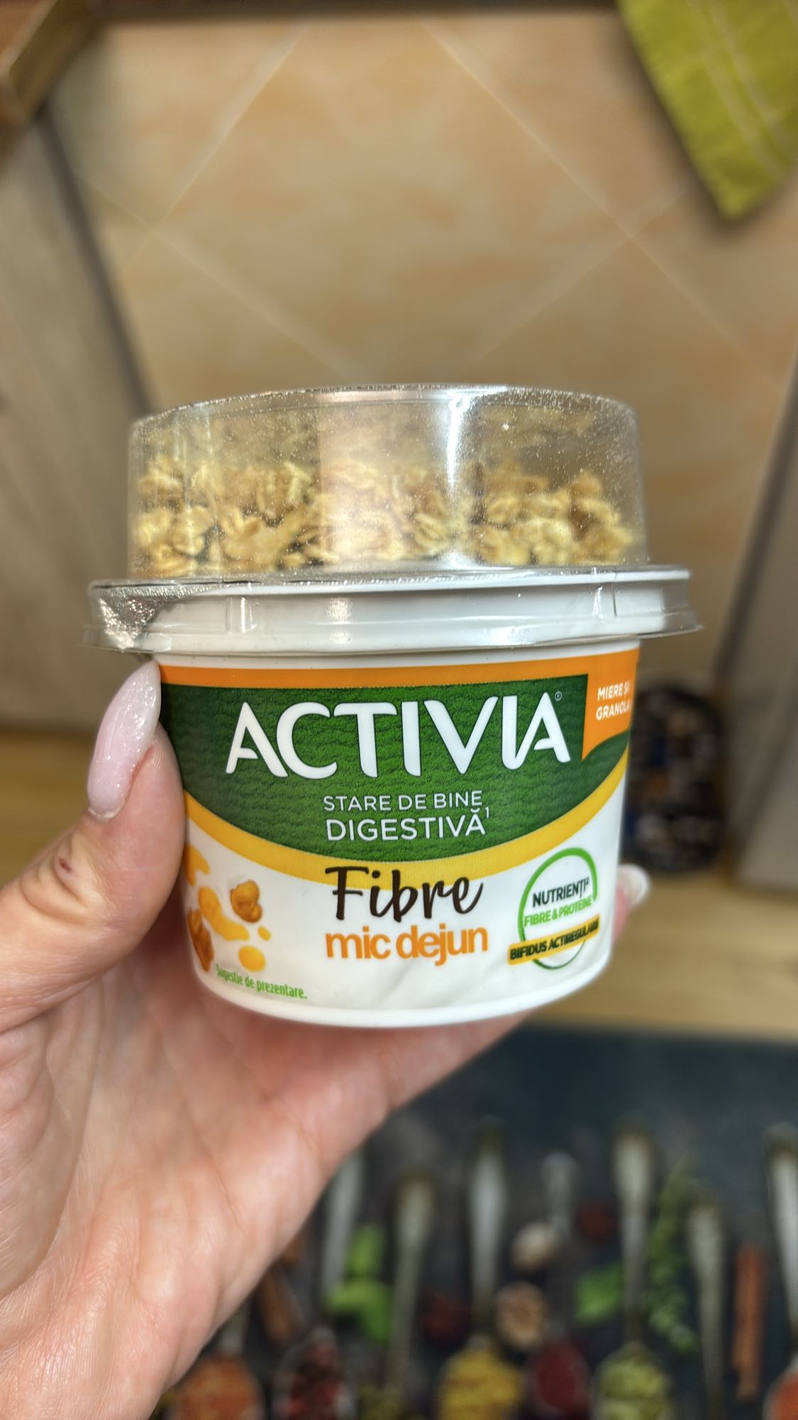 joghurt granolával