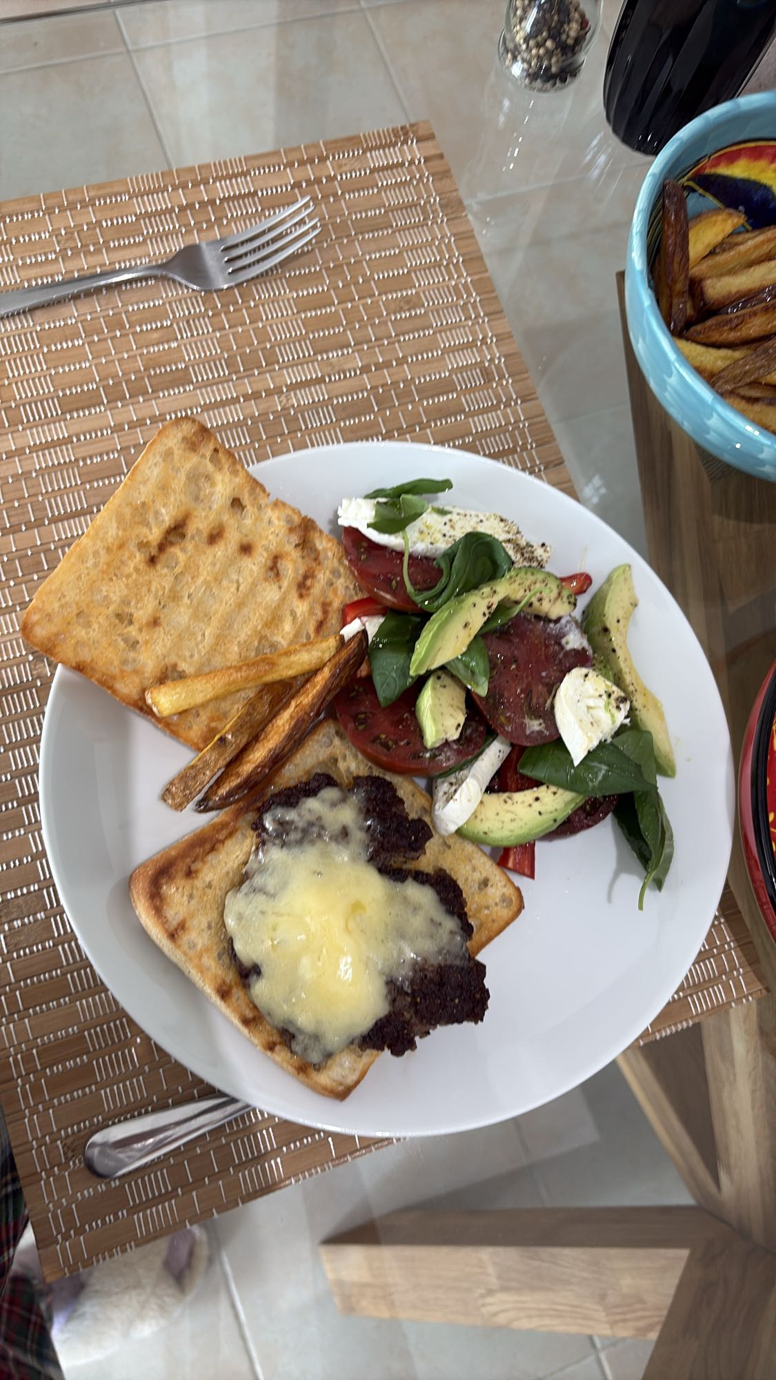 Burger Flatbread Plate