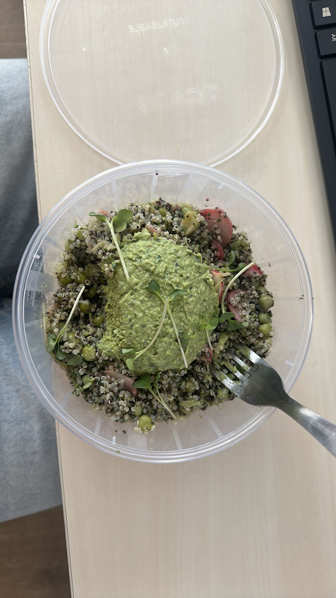 Salade de quinoa vert