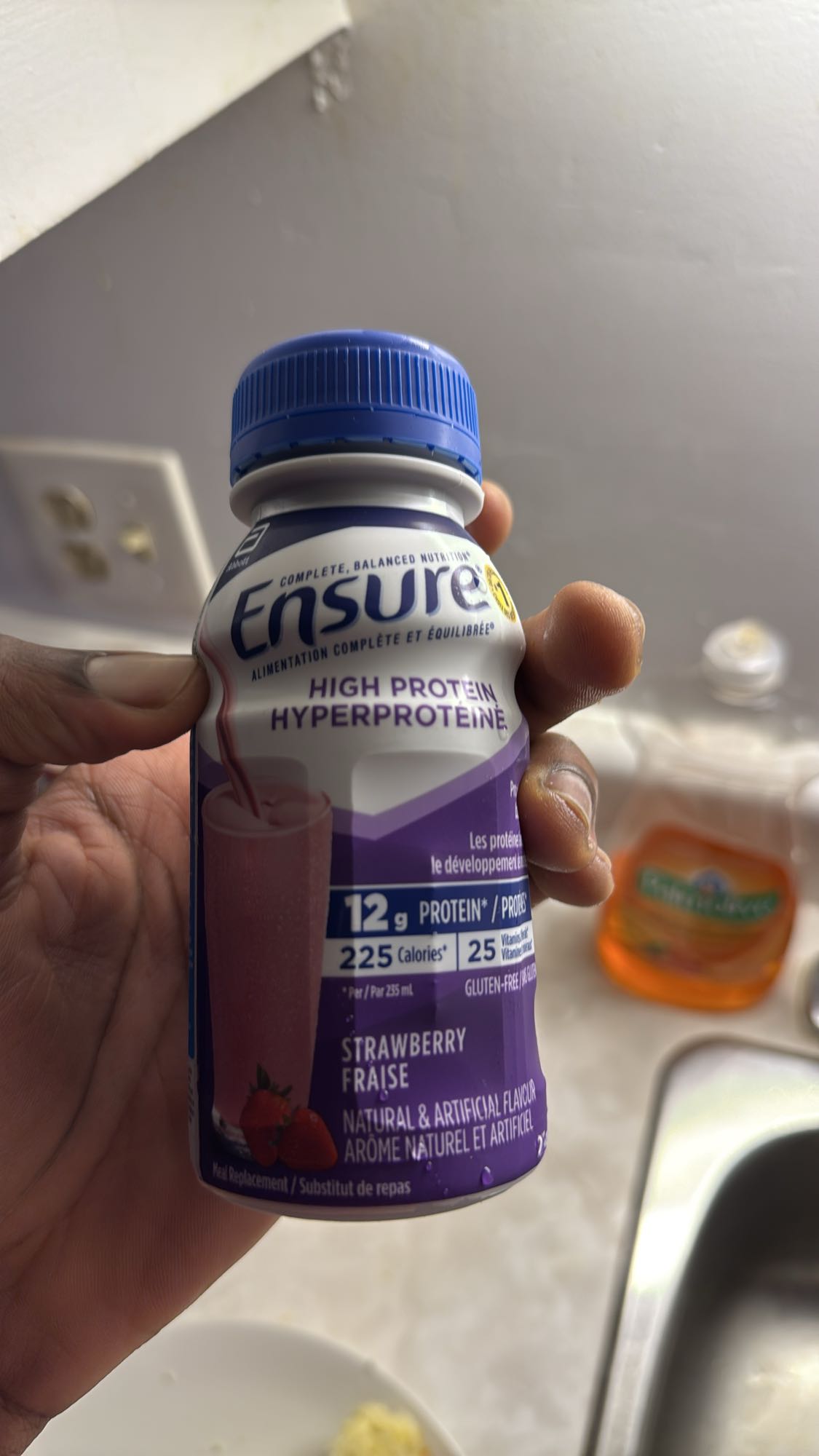 Boisson protéinée fraise