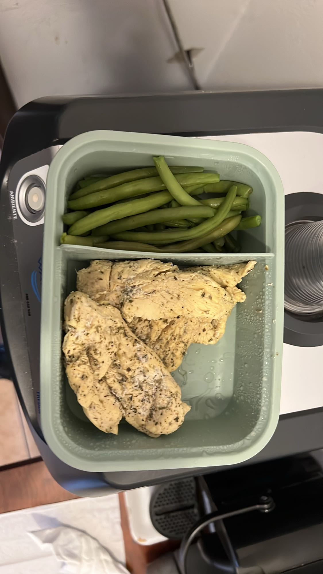 Pollo e fagiolini
