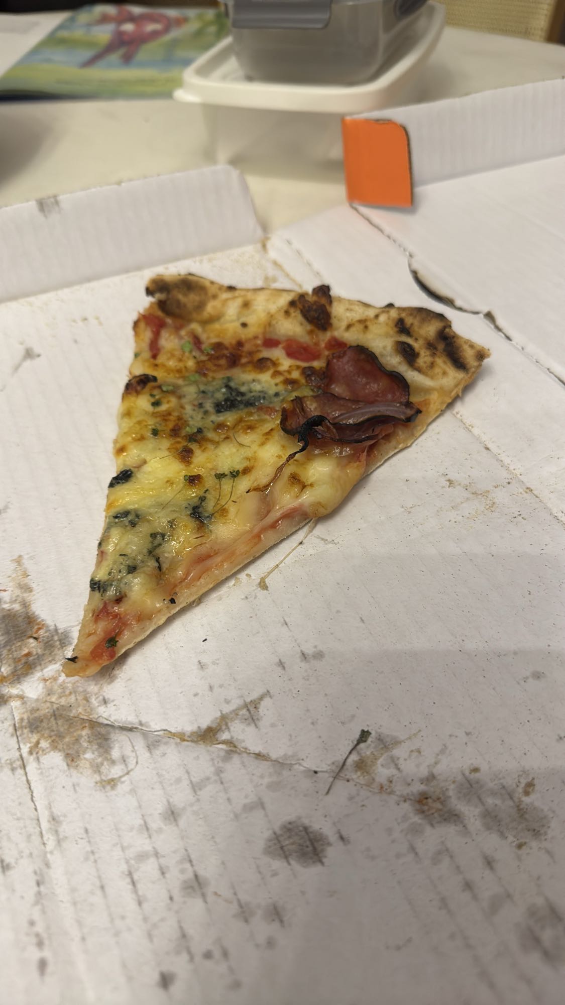Fatia de pizza mista