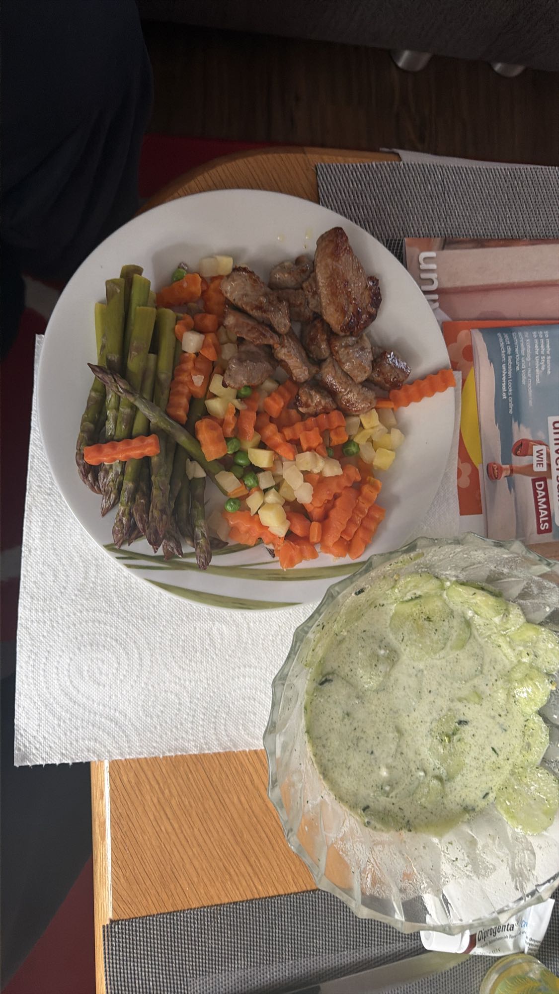 Schweinefleisch mit Gemüse