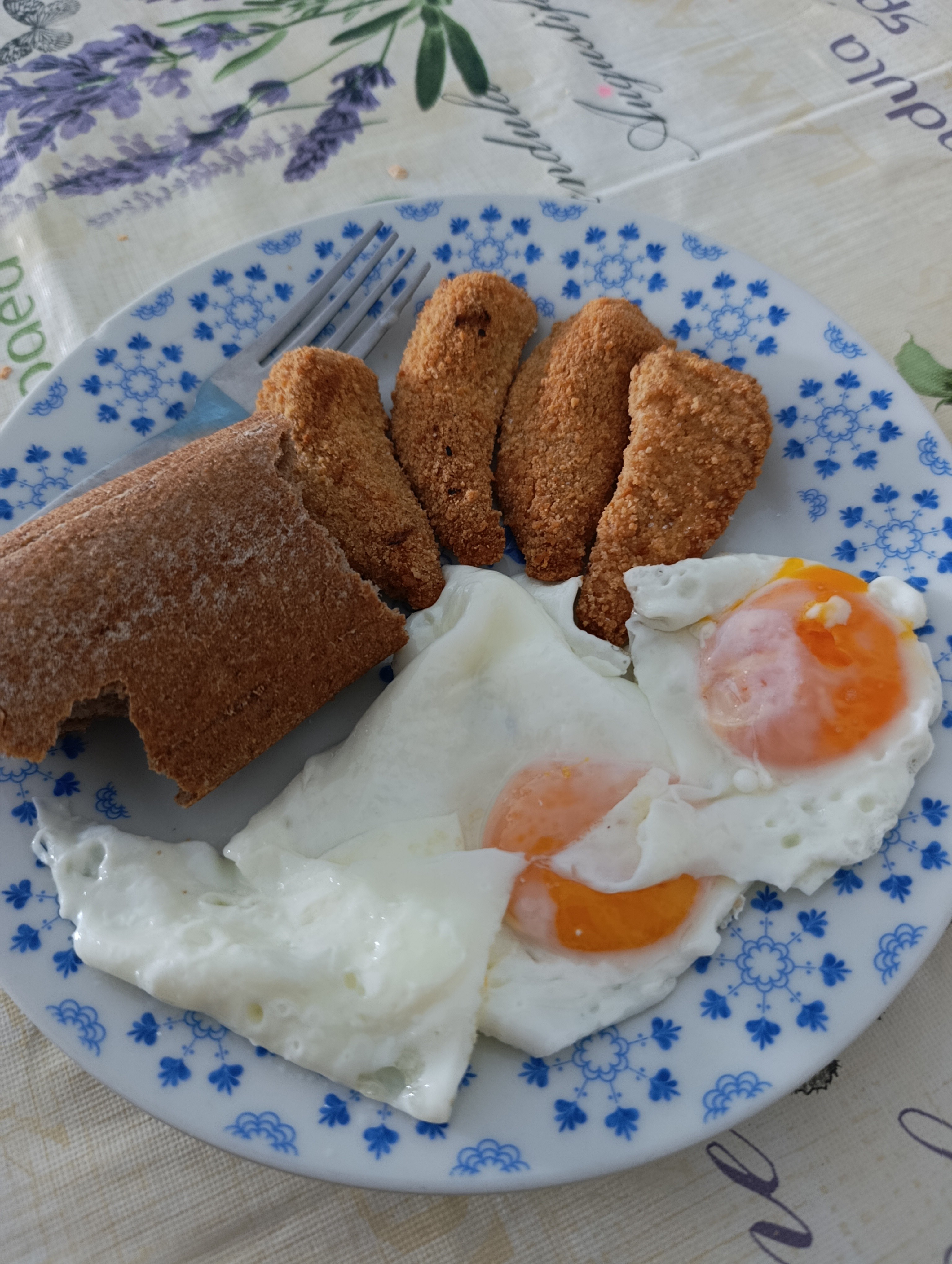 huevos con croquetas